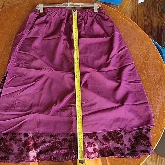 Maggie Sweet Flowy Skirt Purple Size 1X - Picture 6 of 8